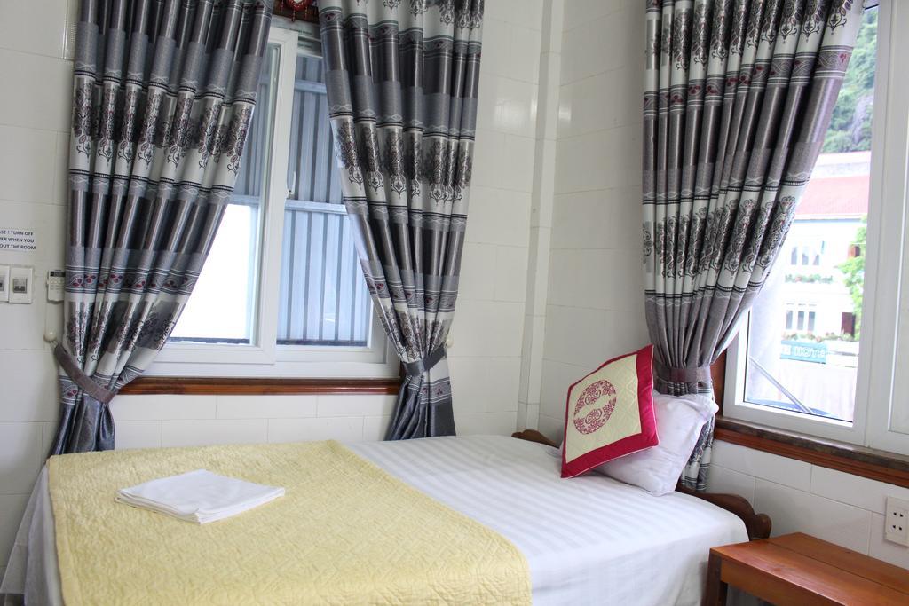 Linh'S Homestay Фонгня Экстерьер фото