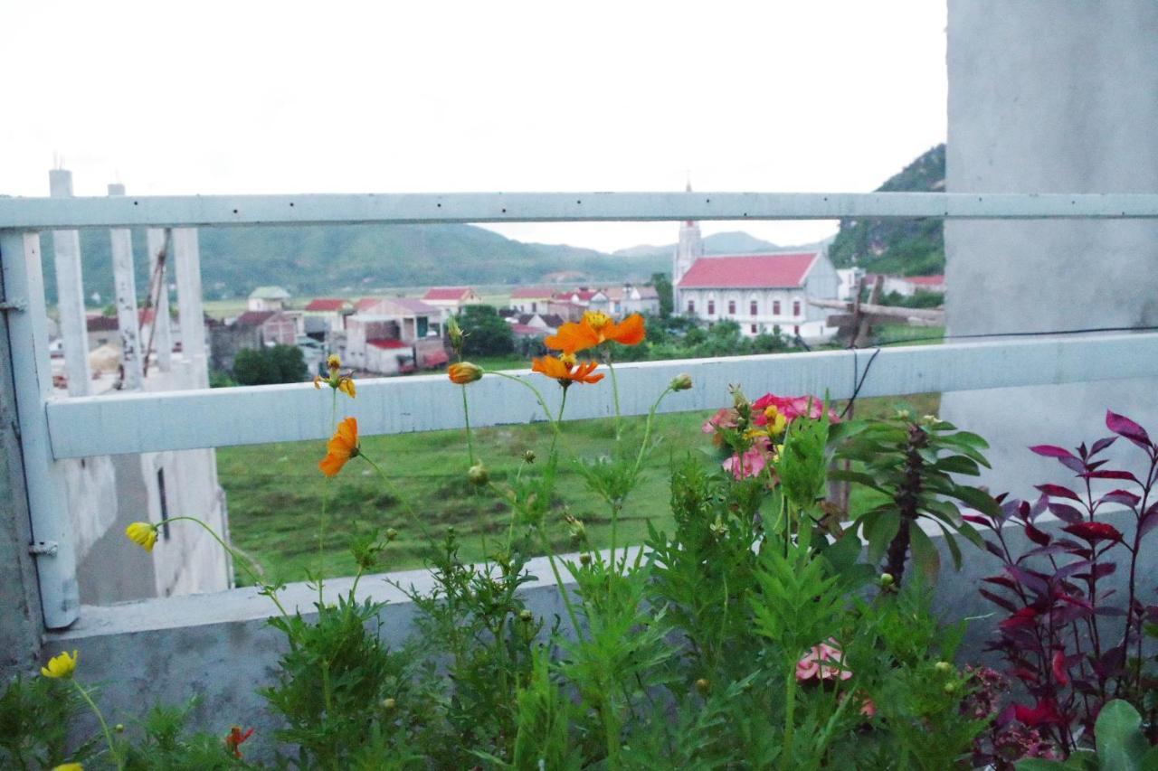 Linh'S Homestay Фонгня Экстерьер фото