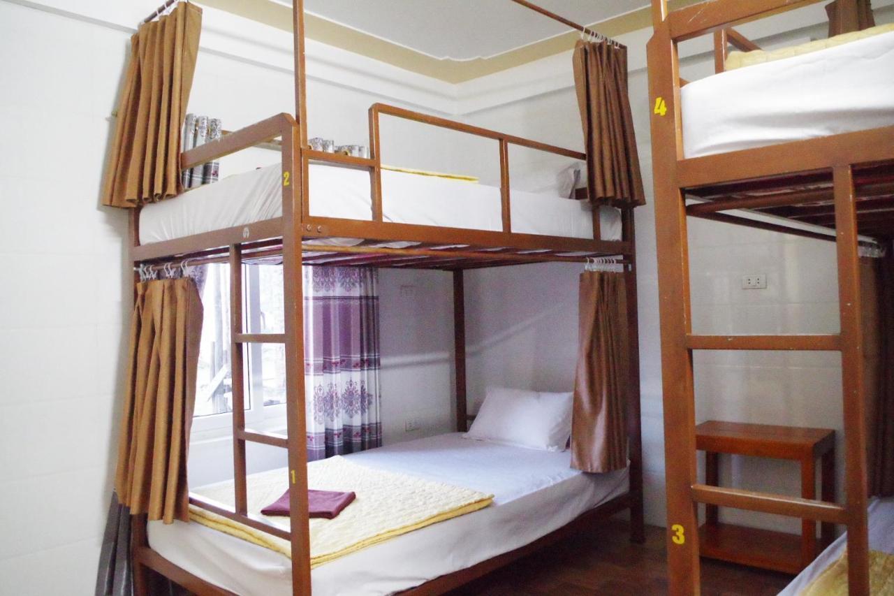 Linh'S Homestay Фонгня Экстерьер фото