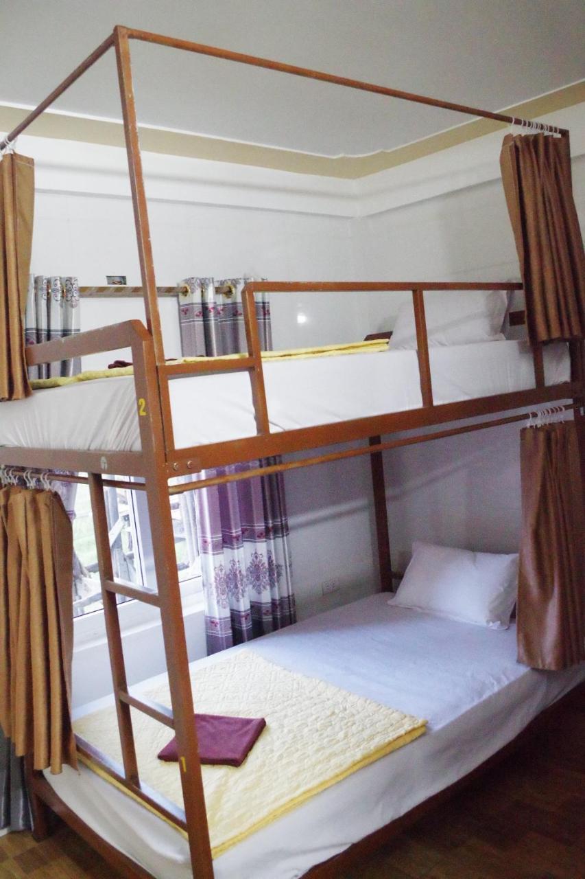 Linh'S Homestay Фонгня Экстерьер фото