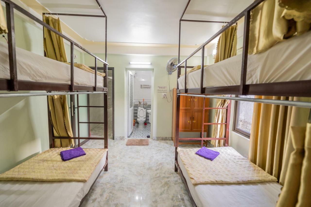 Linh'S Homestay Фонгня Экстерьер фото