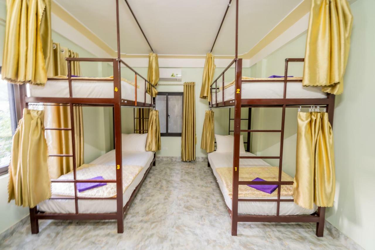 Linh'S Homestay Фонгня Экстерьер фото
